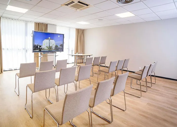 ibis Styles Tours Centre